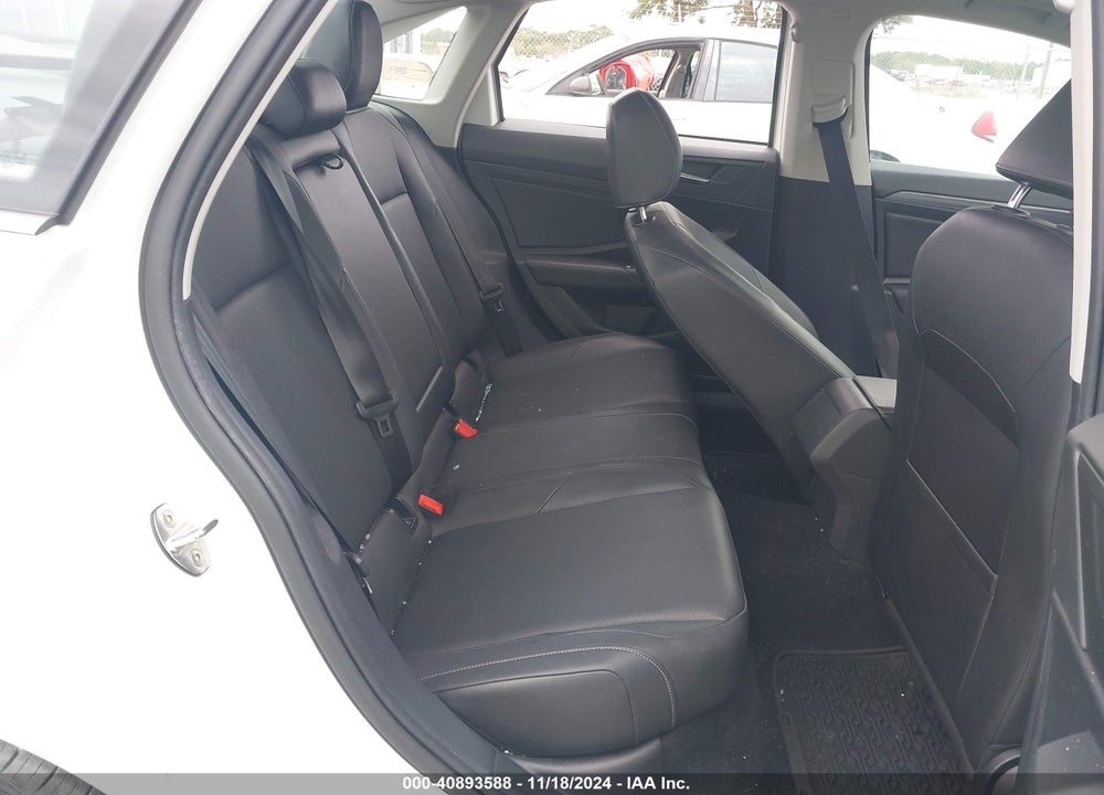 2019 VOLKSWAGEN JETTA 1.4T SEL VIN: 3VWE57BU4KM114032
