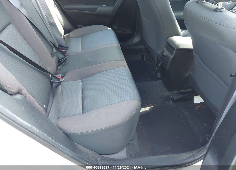 2017 TOYOTA COROLLA LE VIN: 5YFBURHE6HP705713