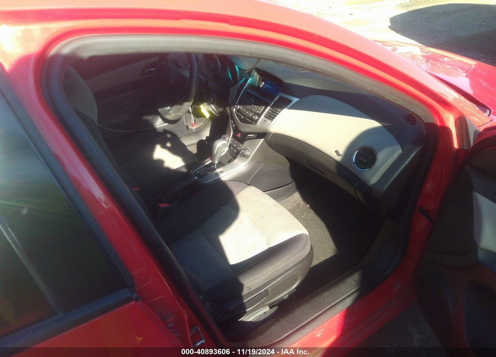 2014 CHEVROLET CRUZE LS AUTO VIN: 1G1PA5SH8E7464415