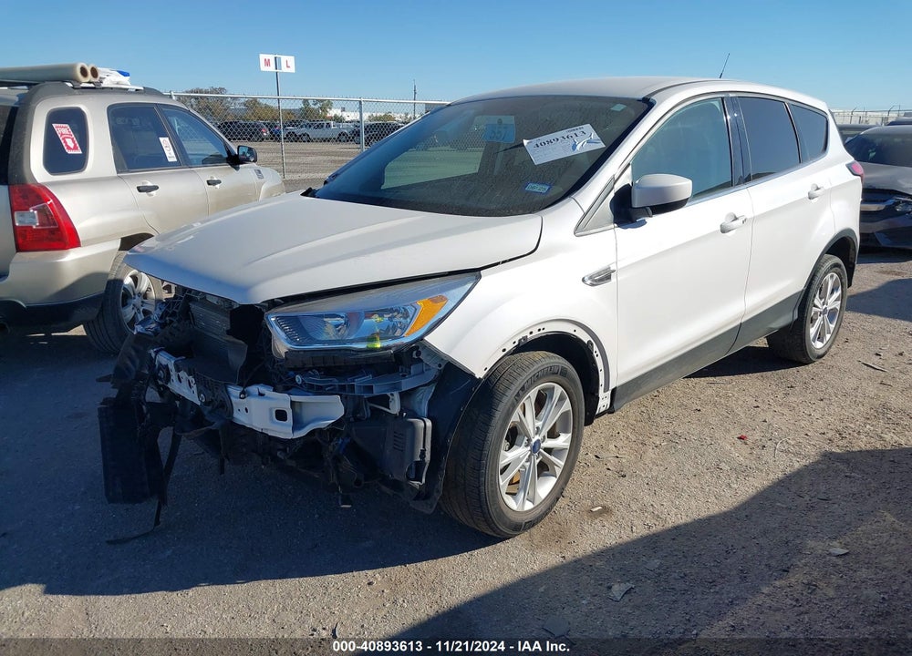 2019 FORD ESCAPE SE VIN: 1FMCU9GD7KUA85134