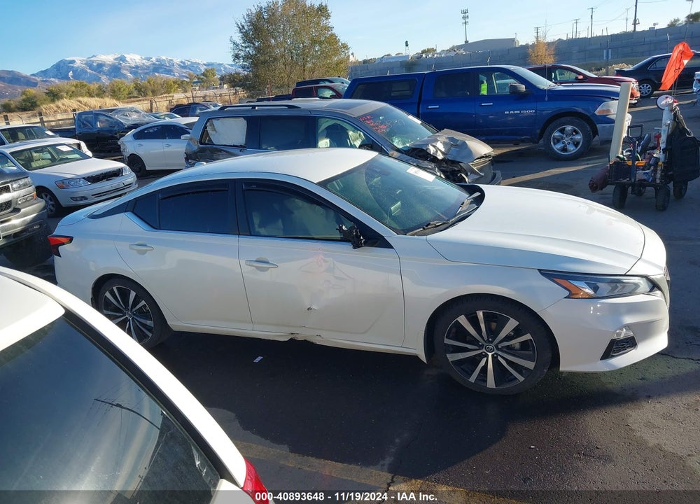 2021 NISSAN ALTIMA SR FWD VIN: 1N4BL4CV9MN405674