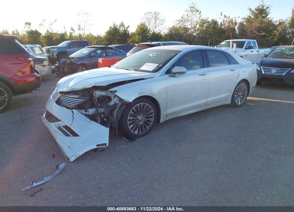 2013 LINCOLN MKZ VIN: 3LN6L2G92DR824892