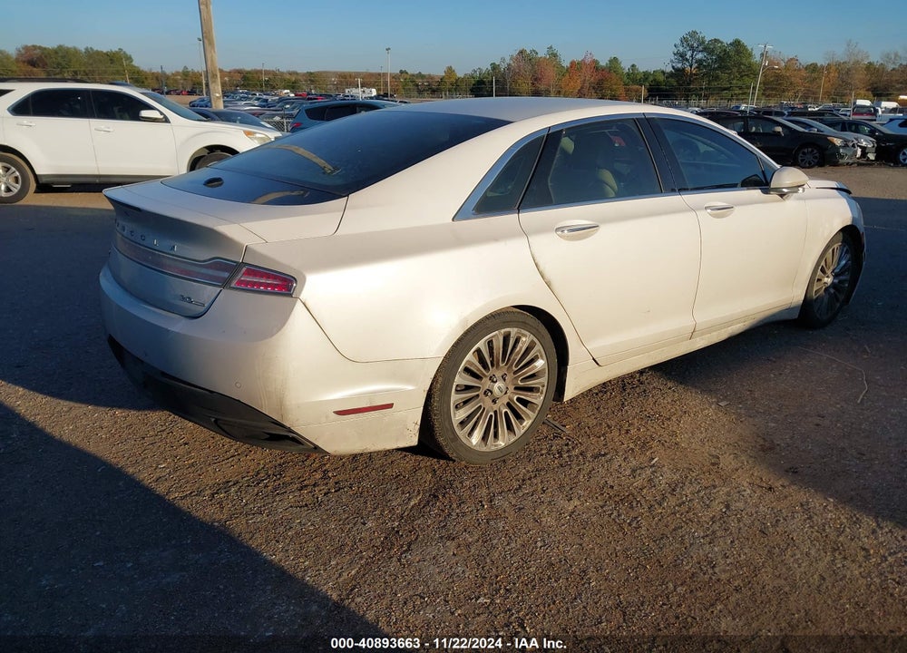 2013 LINCOLN MKZ VIN: 3LN6L2G92DR824892