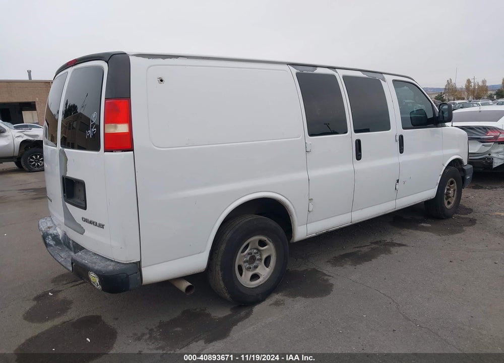 2006 CHEVROLET EXPRESS WORK VAN VIN: 1GCFG15X261204531