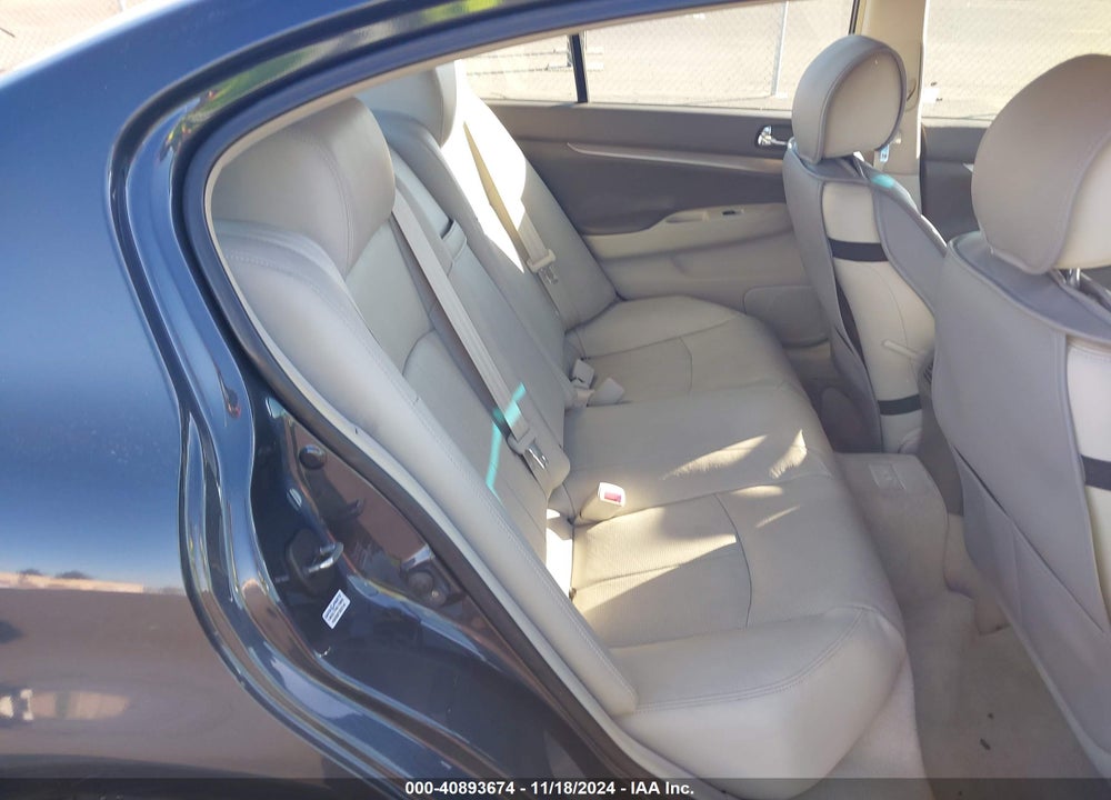 2011 INFINITI G37 JOURNEY VIN: JN1CV6AP7BM304423