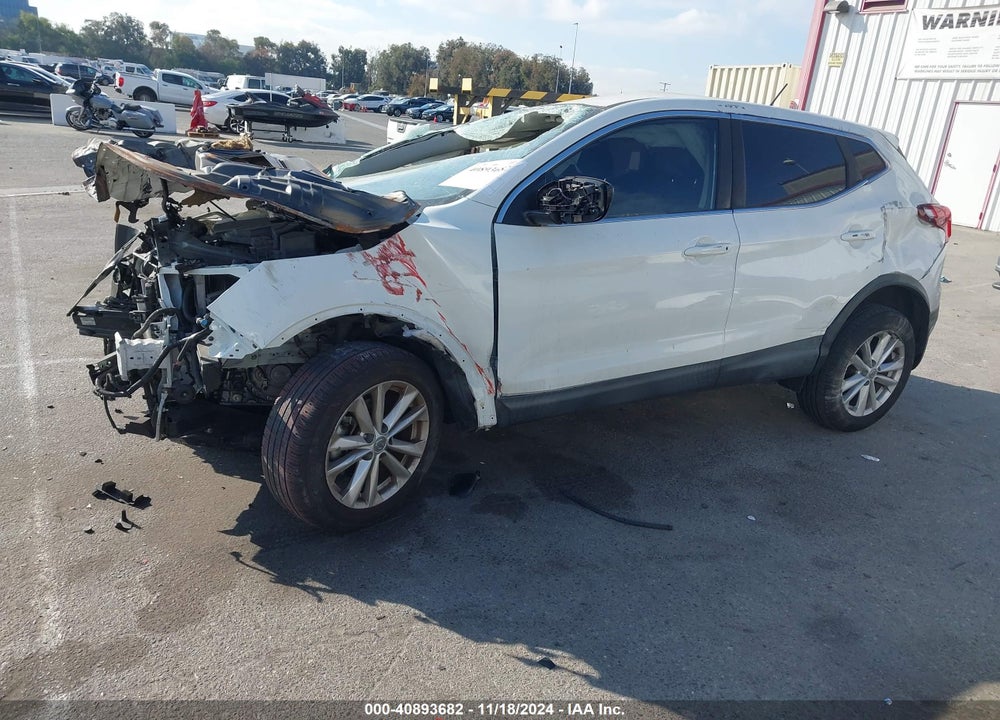 2018 NISSAN ROGUE SPORT VIN: JN1BJ1CP9JW195098