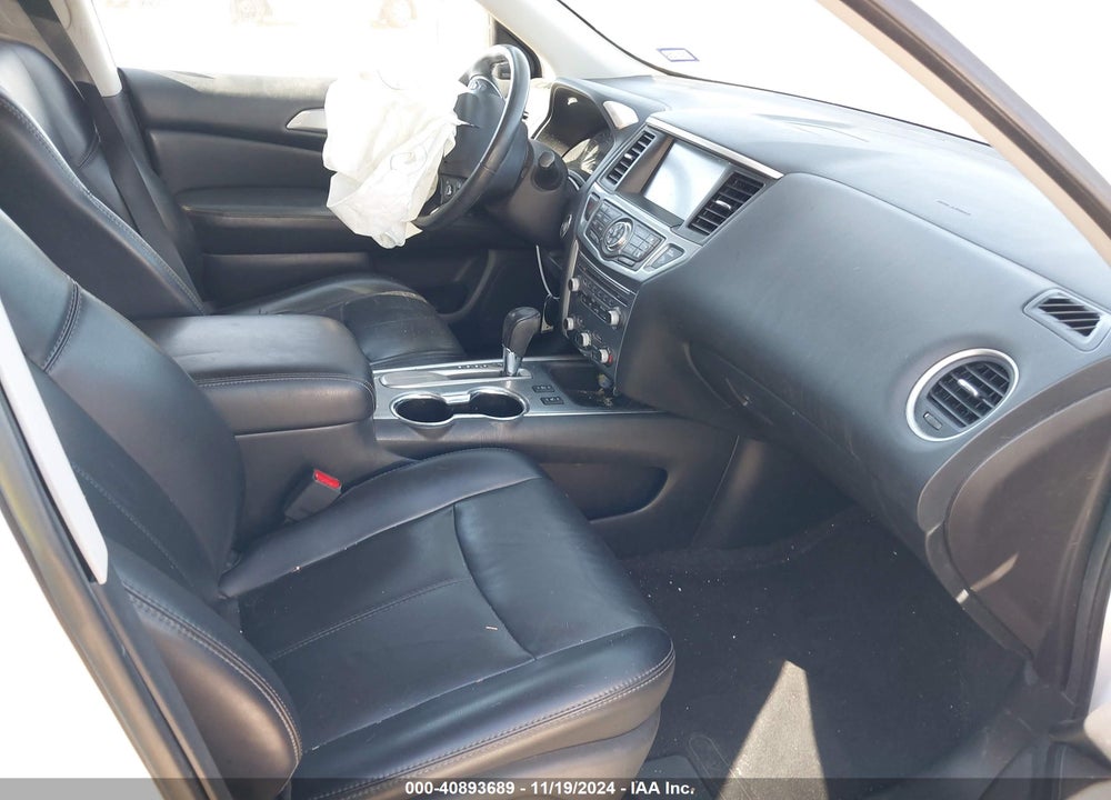 2018 NISSAN PATHFINDER SL VIN: 5N1DR2MN6JC610084