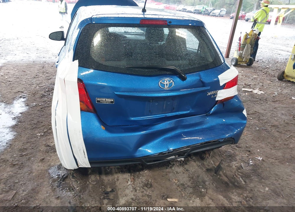 2017 TOYOTA YARIS LE VIN: VNKKTUD30HA078397