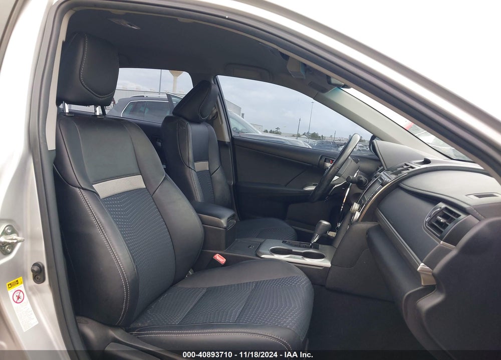 2014 TOYOTA CAMRY SE VIN: 4T1BF1FK4EU848402