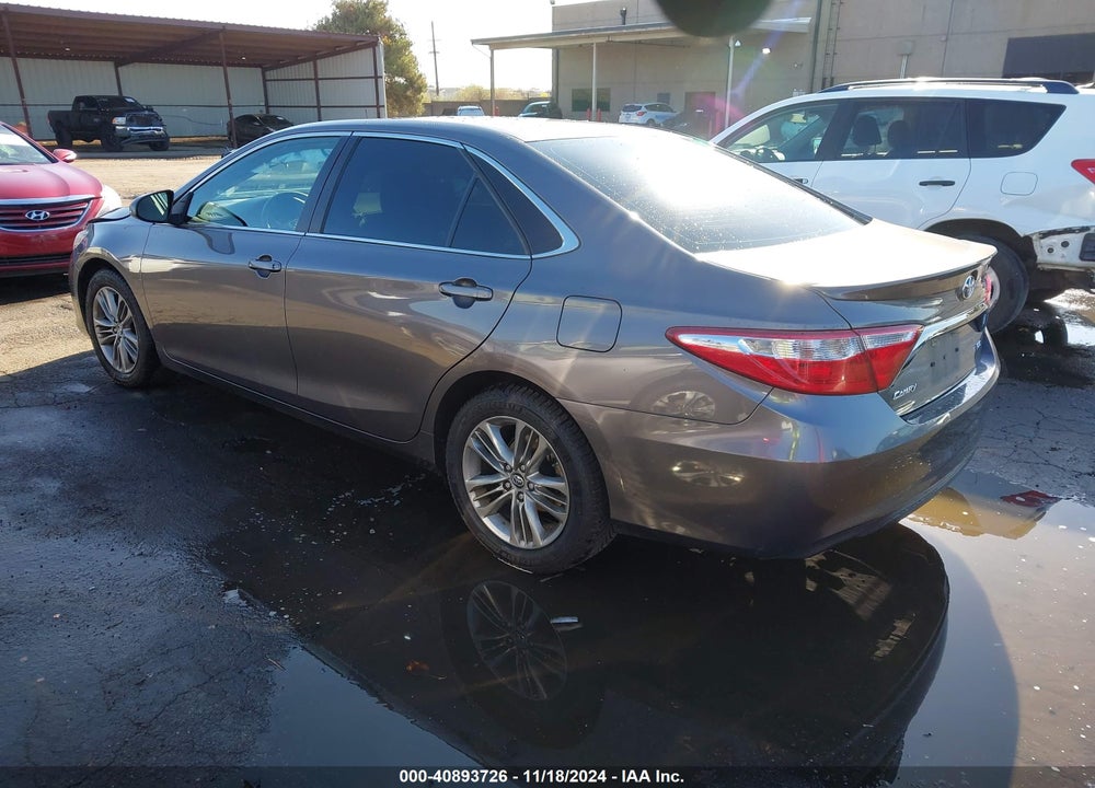 2017 TOYOTA CAMRY SE VIN: 4T1BF1FK3HU364208