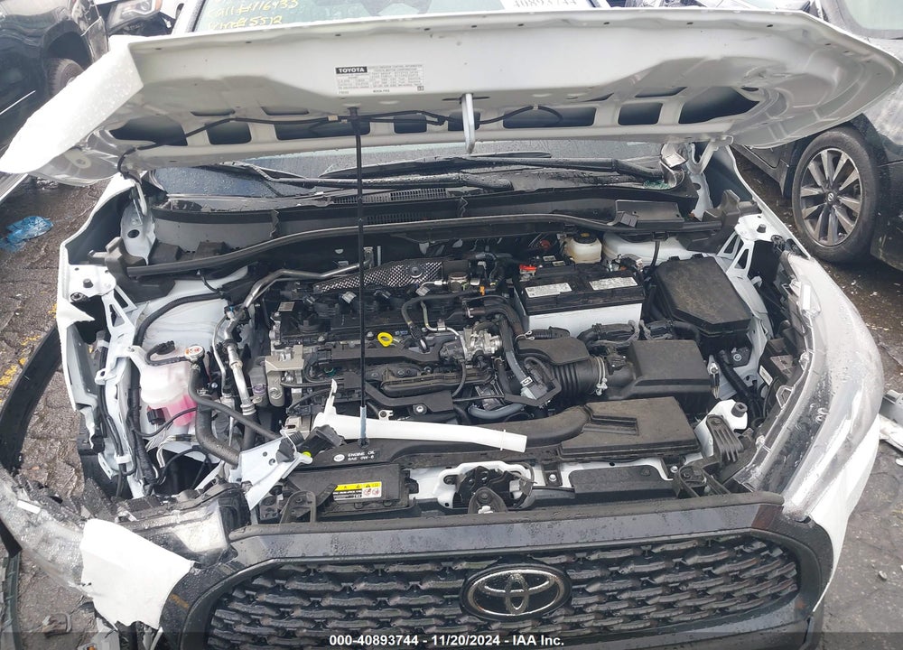 2024 TOYOTA COROLLA CROSS LE VIN: 7MUBAABG2RV085512