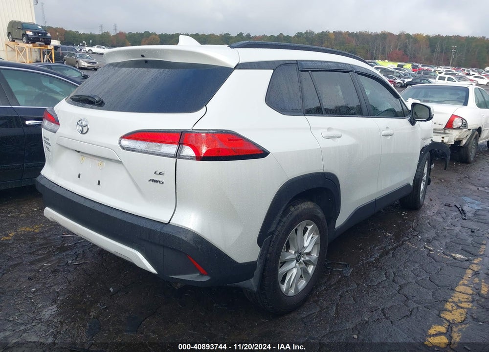 2024 TOYOTA COROLLA CROSS LE VIN: 7MUBAABG2RV085512