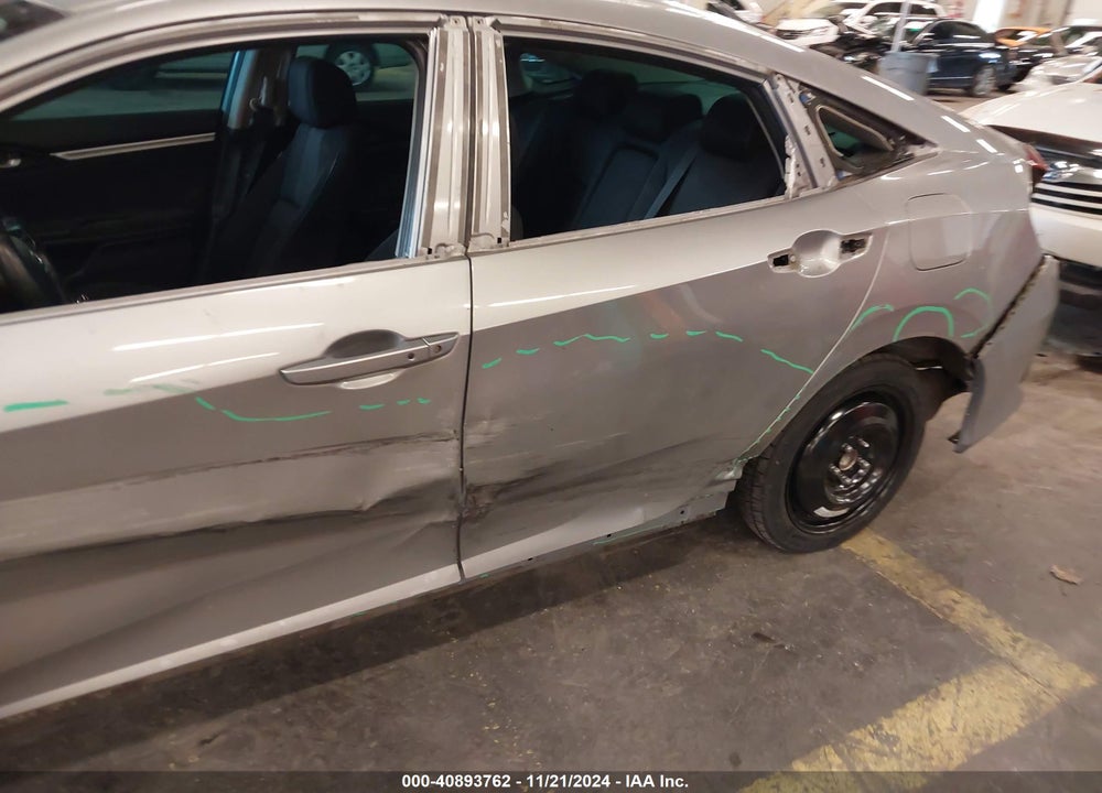 2019 HONDA CIVIC VIN: JHMFC1F33KX010653