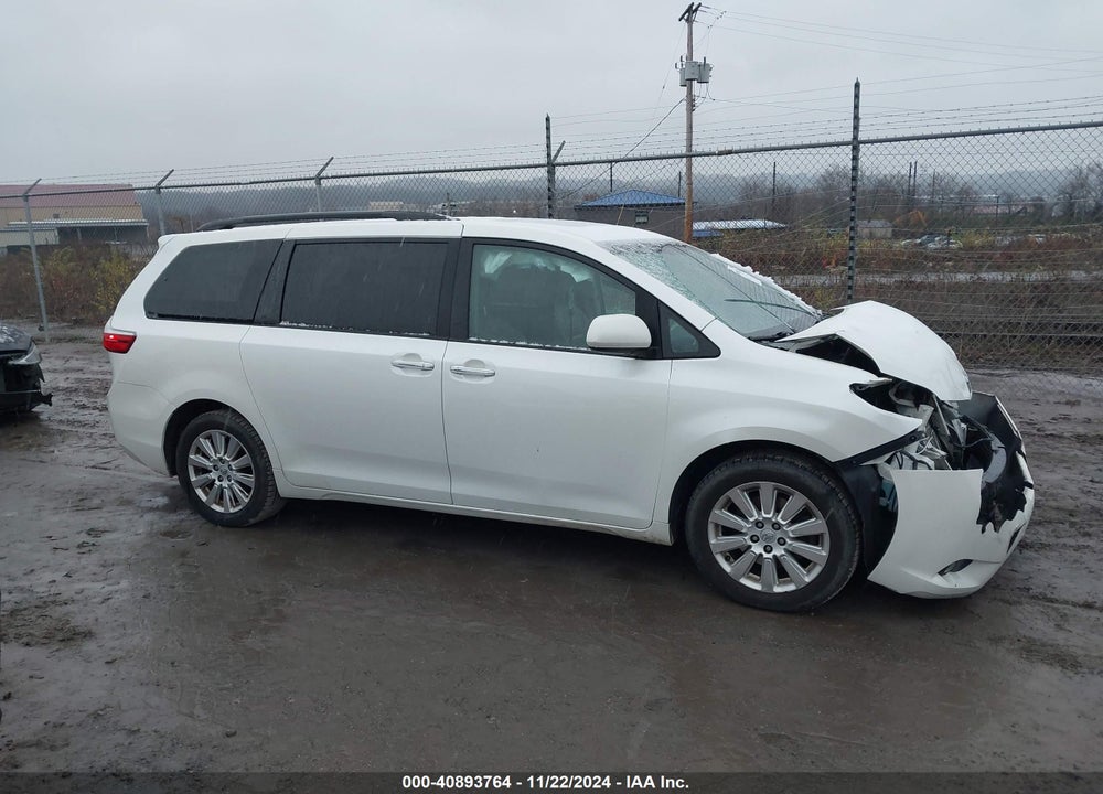 2015 TOYOTA SIENNA XLE LIMITED VIN: 5TDDK3DCXFS113137
