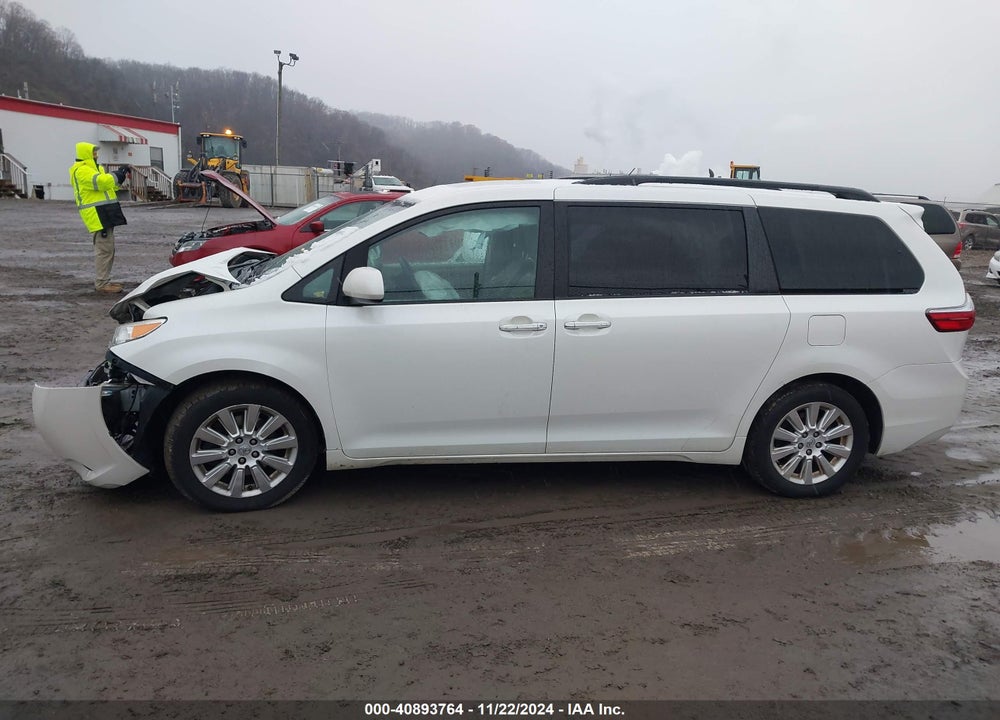 2015 TOYOTA SIENNA XLE LIMITED VIN: 5TDDK3DCXFS113137