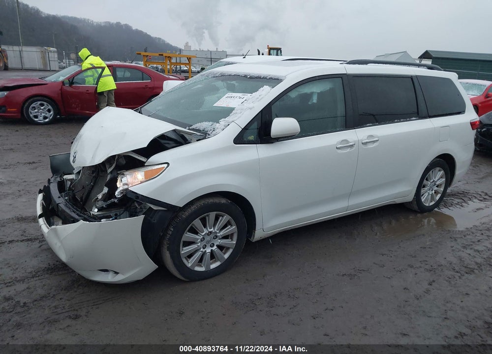 2015 TOYOTA SIENNA XLE LIMITED VIN: 5TDDK3DCXFS113137