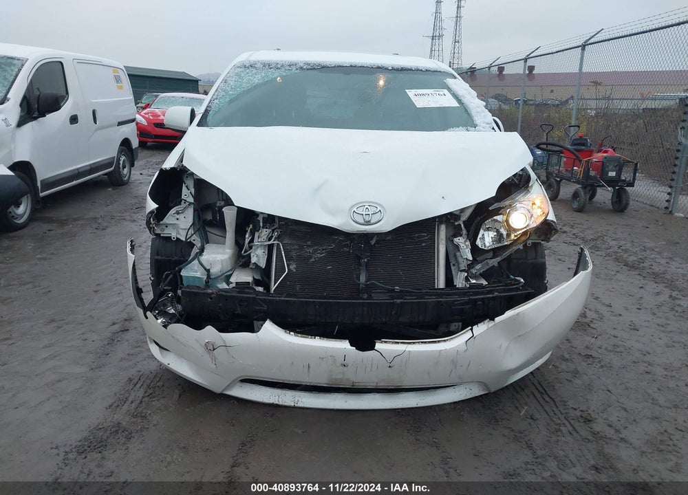 2015 TOYOTA SIENNA XLE LIMITED VIN: 5TDDK3DCXFS113137