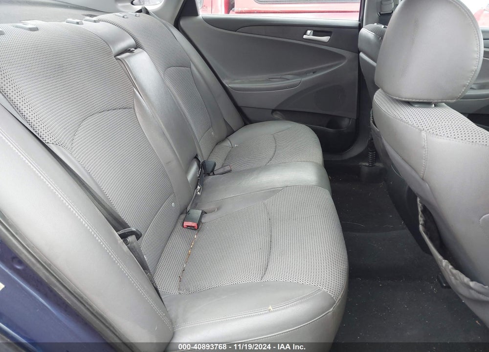 2011 HYUNDAI SONATA SE VIN: 5NPEC4AC6BH160662