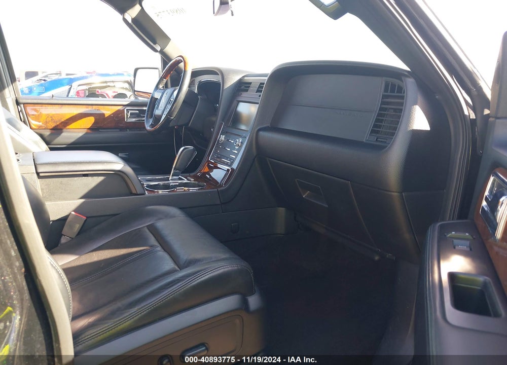 2015 LINCOLN NAVIGATOR VIN: 5LMJJ2JT6FEJ03918