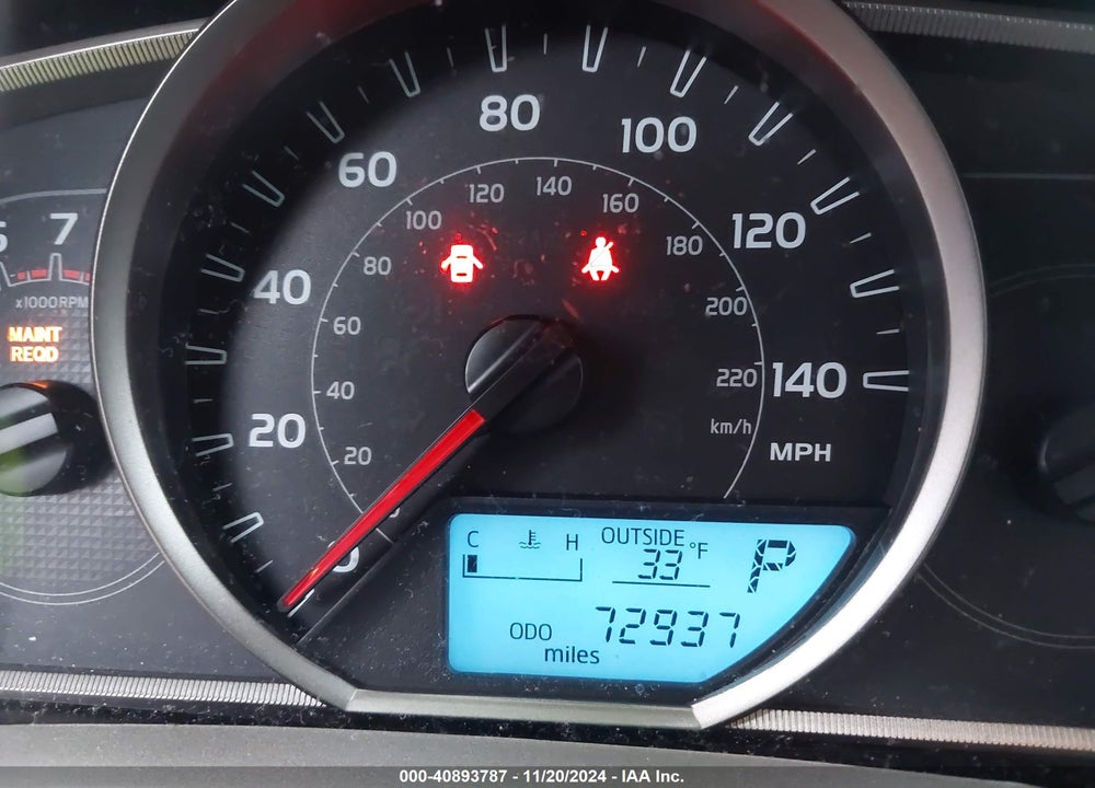 2015 TOYOTA RAV4 XLE VIN: 2T3RFREV5FW348945
