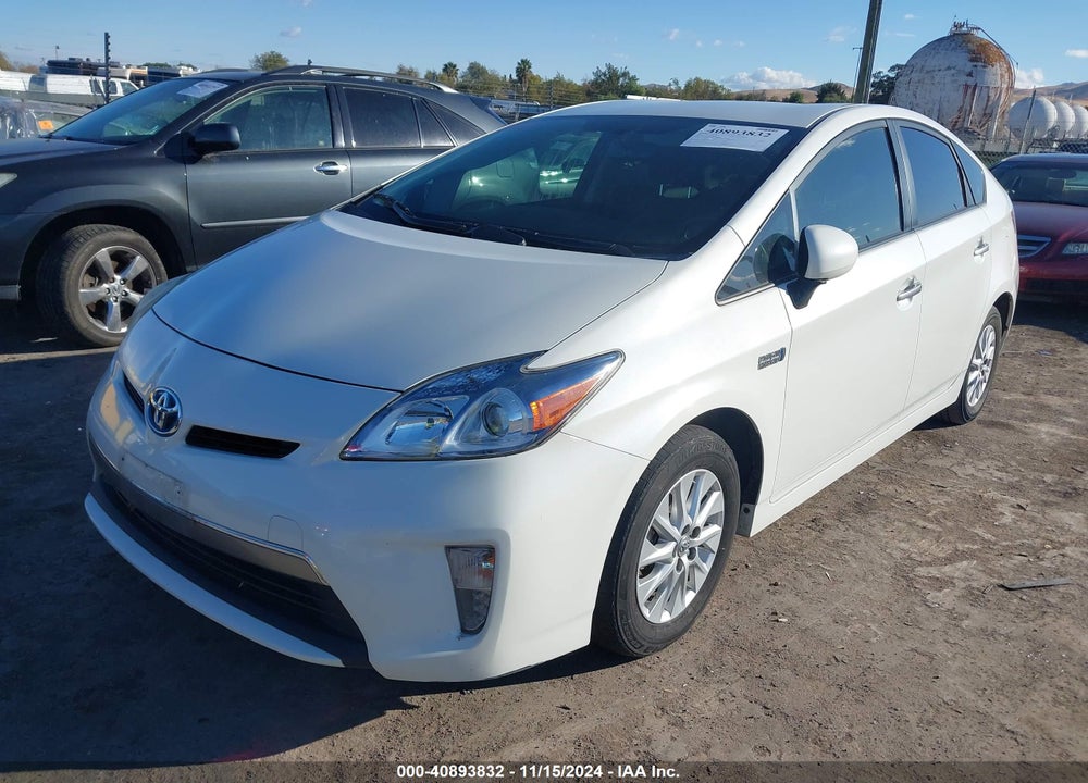 2013 TOYOTA PRIUS PLUG-IN VIN: JTDKN3DP2D3042306