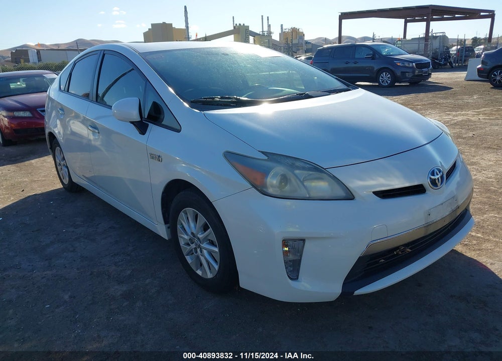 2013 TOYOTA PRIUS PLUG-IN VIN: JTDKN3DP2D3042306