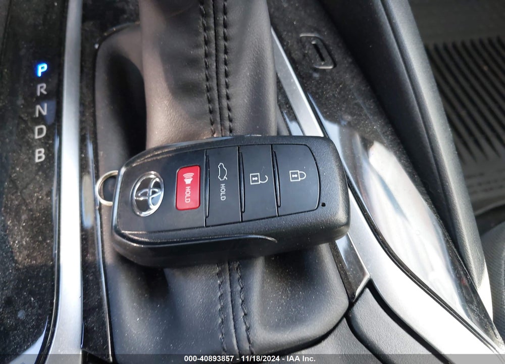 2024 TOYOTA COROLLA LE VIN: JTDB4MEE6R3021830