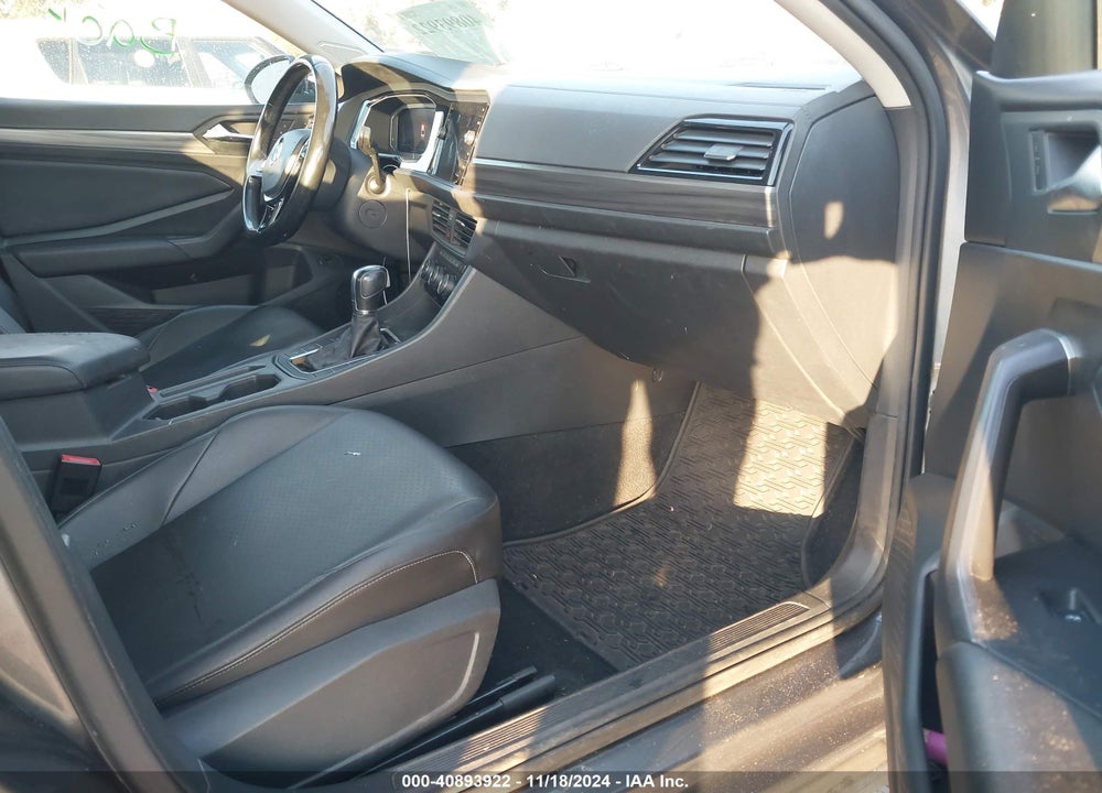 2019 VOLKSWAGEN JETTA SEL VIN: 3VWE57BU0KM062561