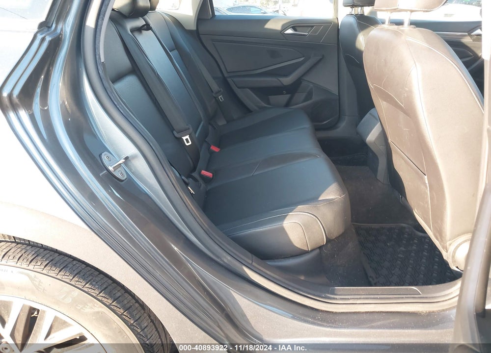 2019 VOLKSWAGEN JETTA SEL VIN: 3VWE57BU0KM062561