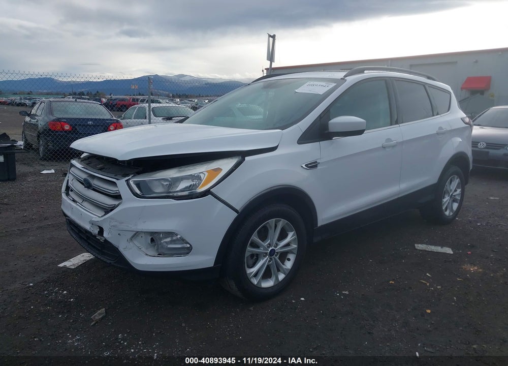 2018 FORD ESCAPE SE VIN: 1FMCU9GD0JUA12170