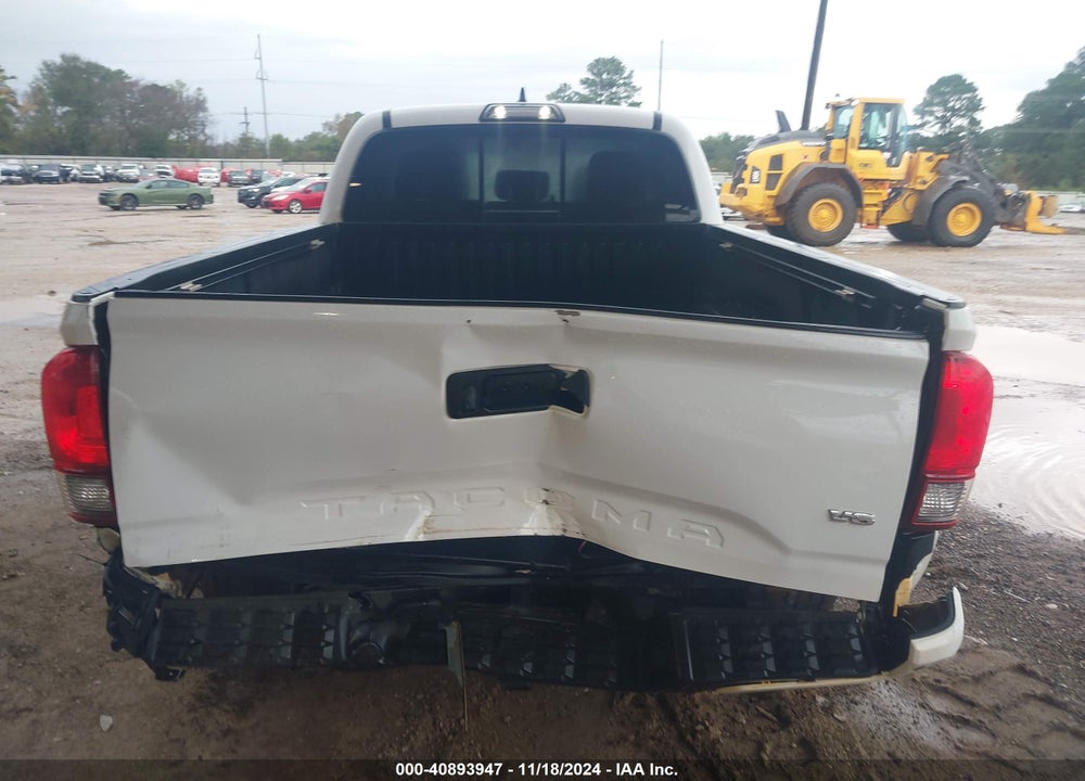 2018 TOYOTA TACOMA TRD OFF ROAD VIN: 5TFDZ5BN9JX030278
