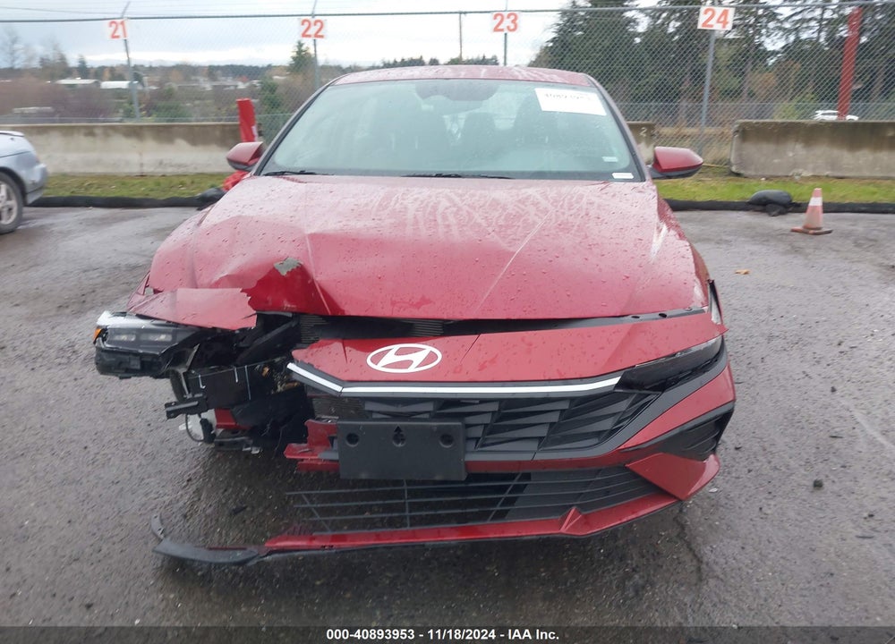 2024 HYUNDAI ELANTRA SEL VIN: KMHLM4DG2RU821487
