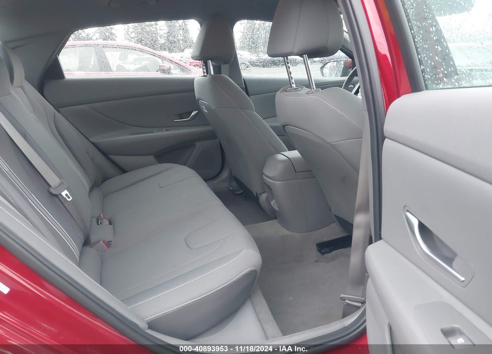 2024 HYUNDAI ELANTRA SEL VIN: KMHLM4DG2RU821487