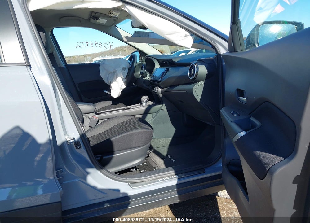 2022 NISSAN KICKS SV XTRONIC CVT VIN: 3N1CP5CV9NL518313