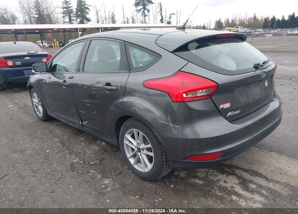 2018 FORD FOCUS SE VIN: 1FADP3K24JL260503