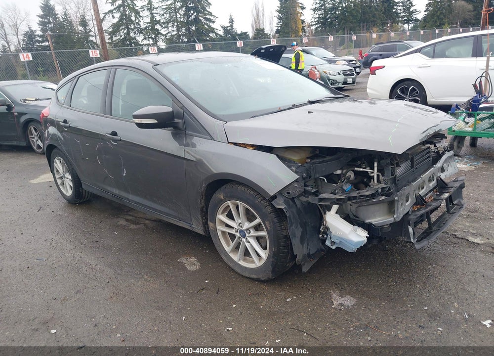 2018 FORD FOCUS SE VIN: 1FADP3K24JL260503