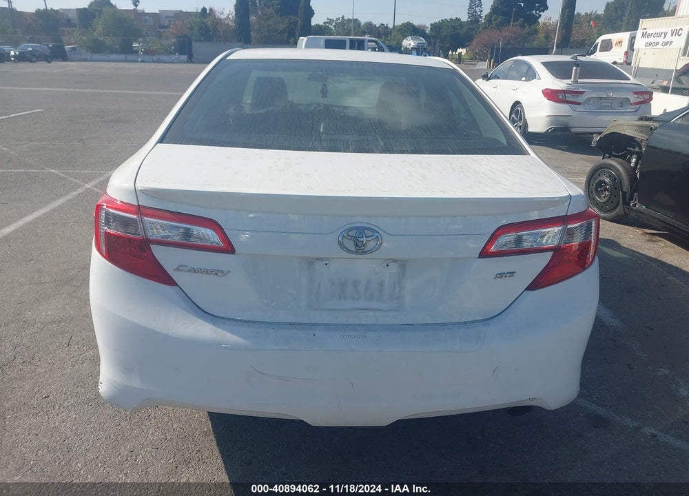 2014 TOYOTA CAMRY SE VIN: 4T1BF1FK2EU332622