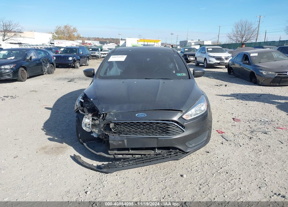2018 FORD FOCUS SE VIN: 1FADP3K28JL281905