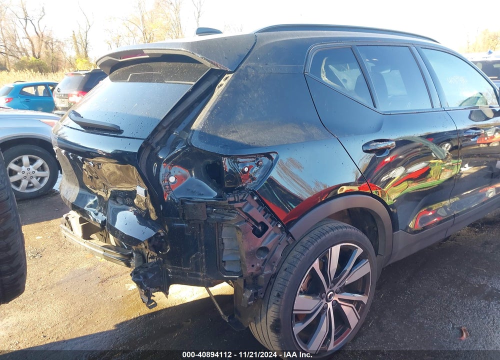2021 VOLVO XC40 RECHARGE PURE ELECTRIC P8 VIN: YV4ED3UR5M2586478