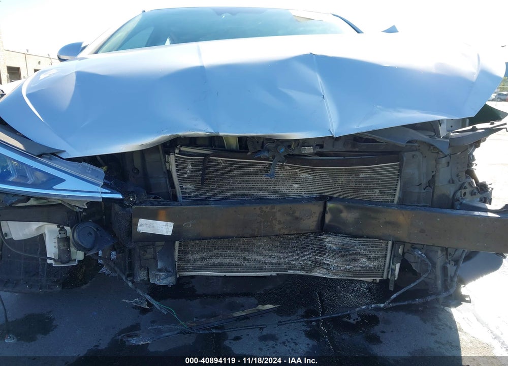2019 HYUNDAI ELANTRA SEL VIN: 5NPD84LFXKH446602