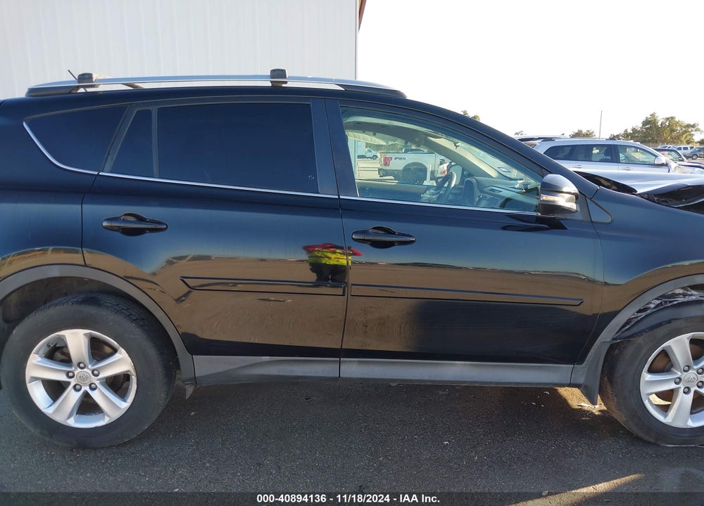 2013 TOYOTA RAV4 XLE VIN: 2T3WFREV5DW006590