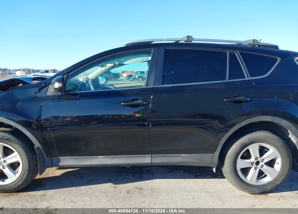 2013 TOYOTA RAV4 XLE VIN: 2T3WFREV5DW006590