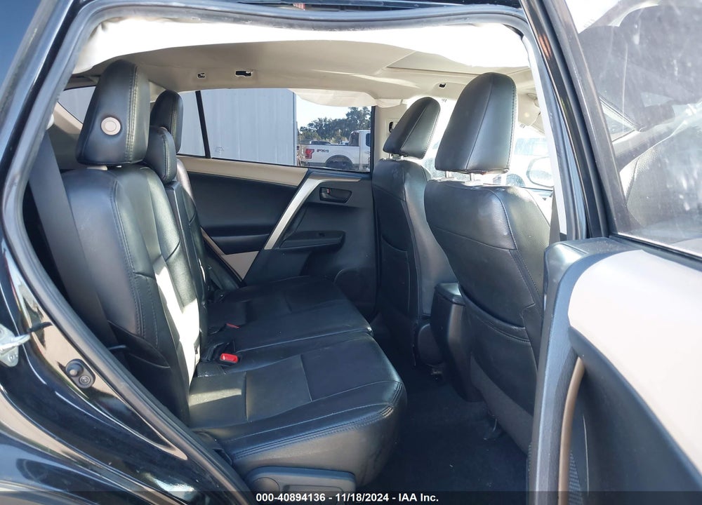 2013 TOYOTA RAV4 XLE VIN: 2T3WFREV5DW006590