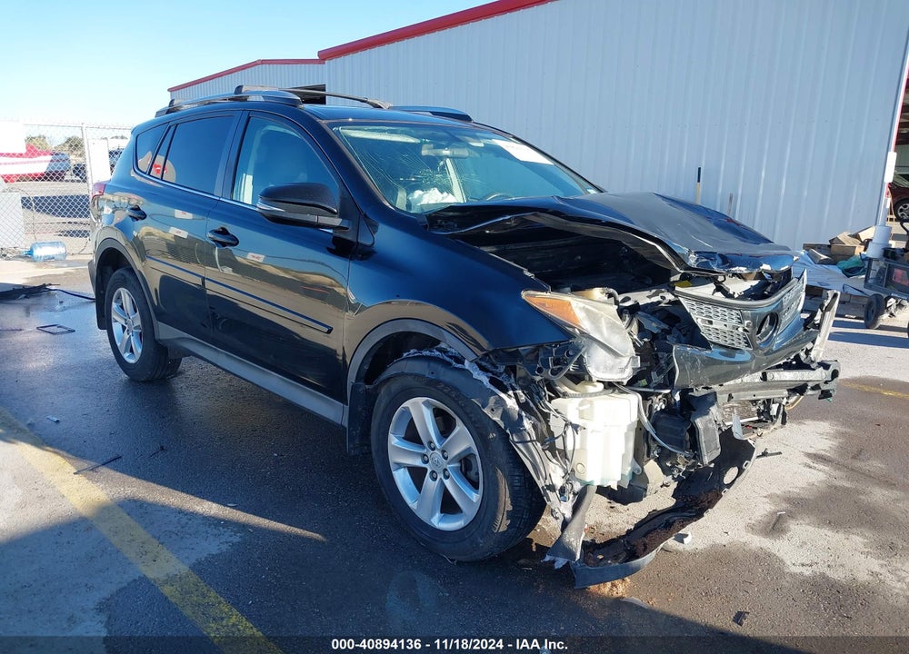 2013 TOYOTA RAV4 XLE VIN: 2T3WFREV5DW006590