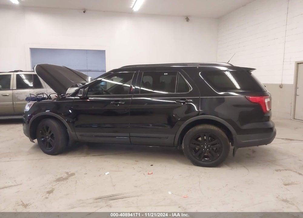 2019 FORD EXPLORER XLT VIN: 1FM5K8D86KGA35887