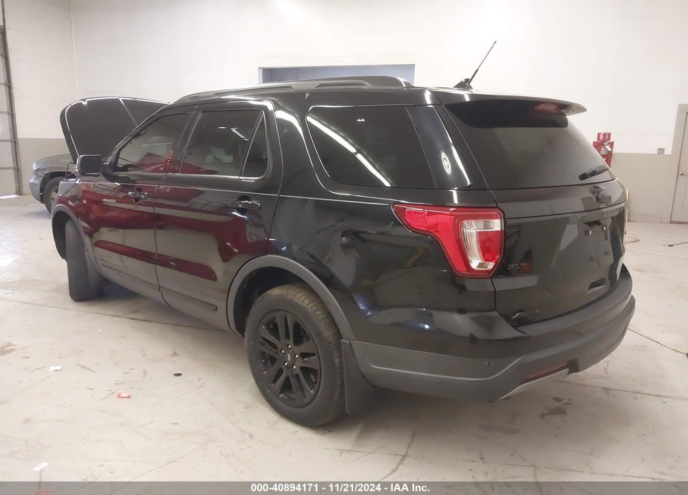 2019 FORD EXPLORER XLT VIN: 1FM5K8D86KGA35887