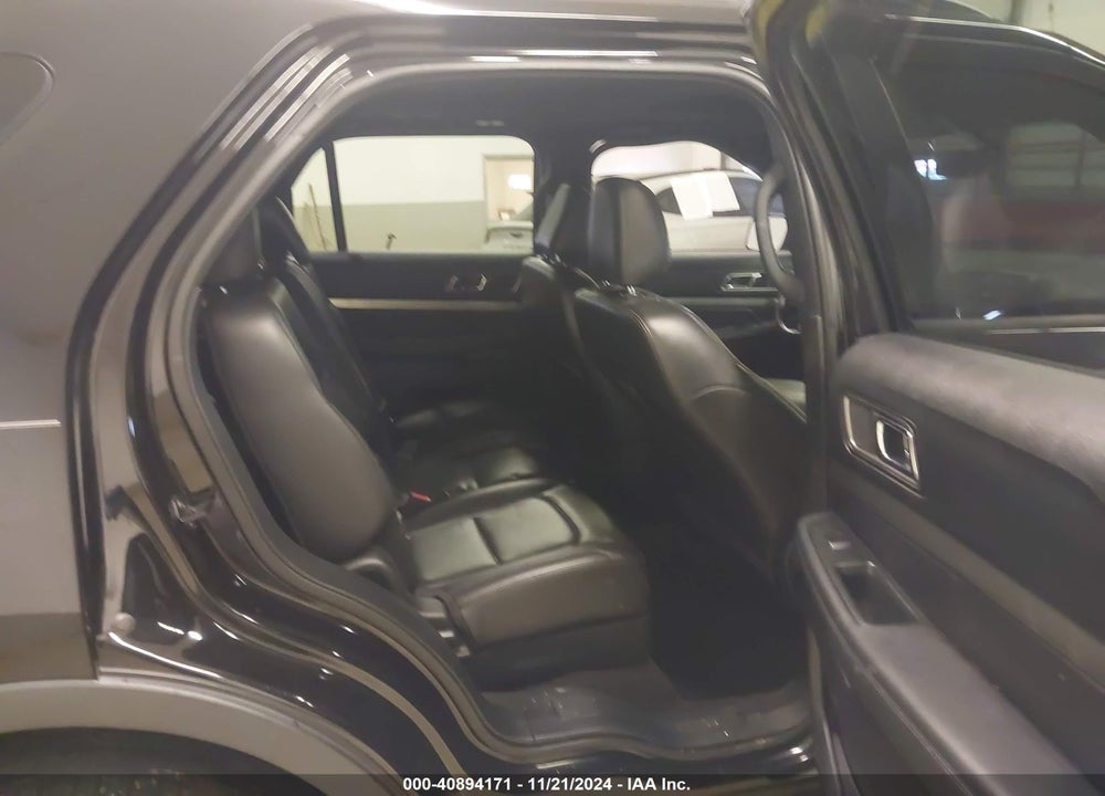 2019 FORD EXPLORER XLT VIN: 1FM5K8D86KGA35887