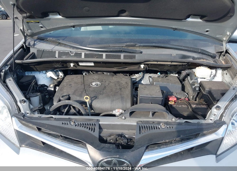2019 TOYOTA SIENNA LE 8 PASSENGER VIN: 5TDKZ3DC3KS014706