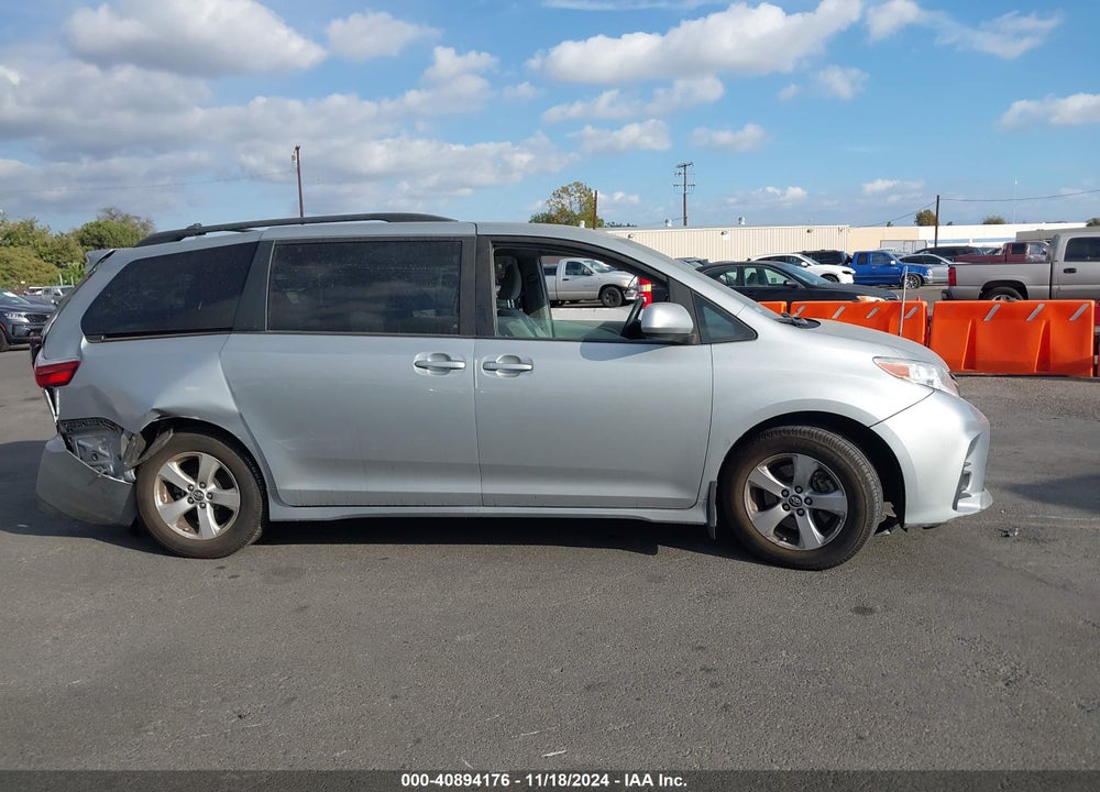 2019 TOYOTA SIENNA LE 8 PASSENGER VIN: 5TDKZ3DC3KS014706