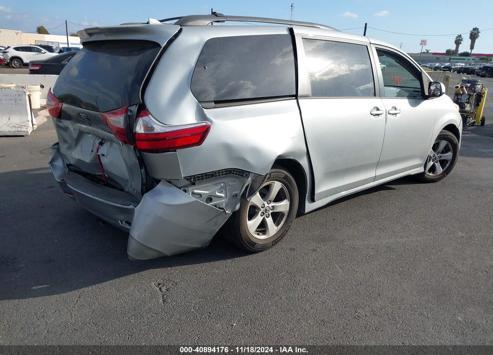 2019 TOYOTA SIENNA LE 8 PASSENGER VIN: 5TDKZ3DC3KS014706